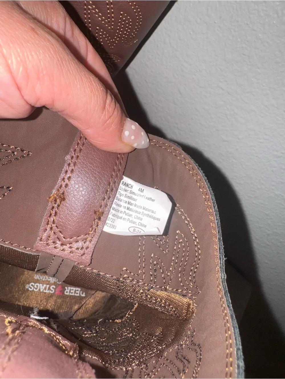 Deer Stags western boots ranch size 4 brown